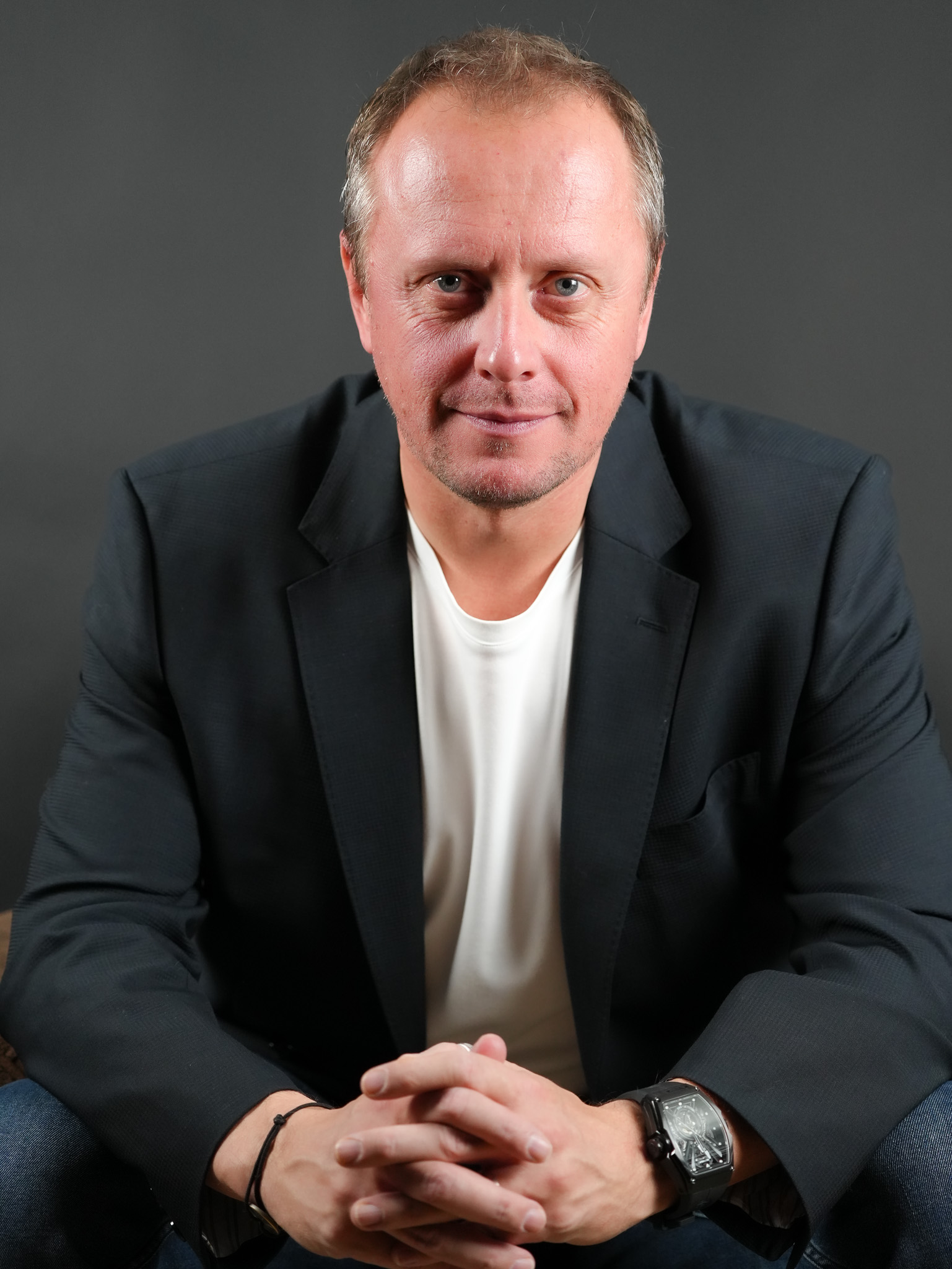 Éric Weiss, sourire professionnel